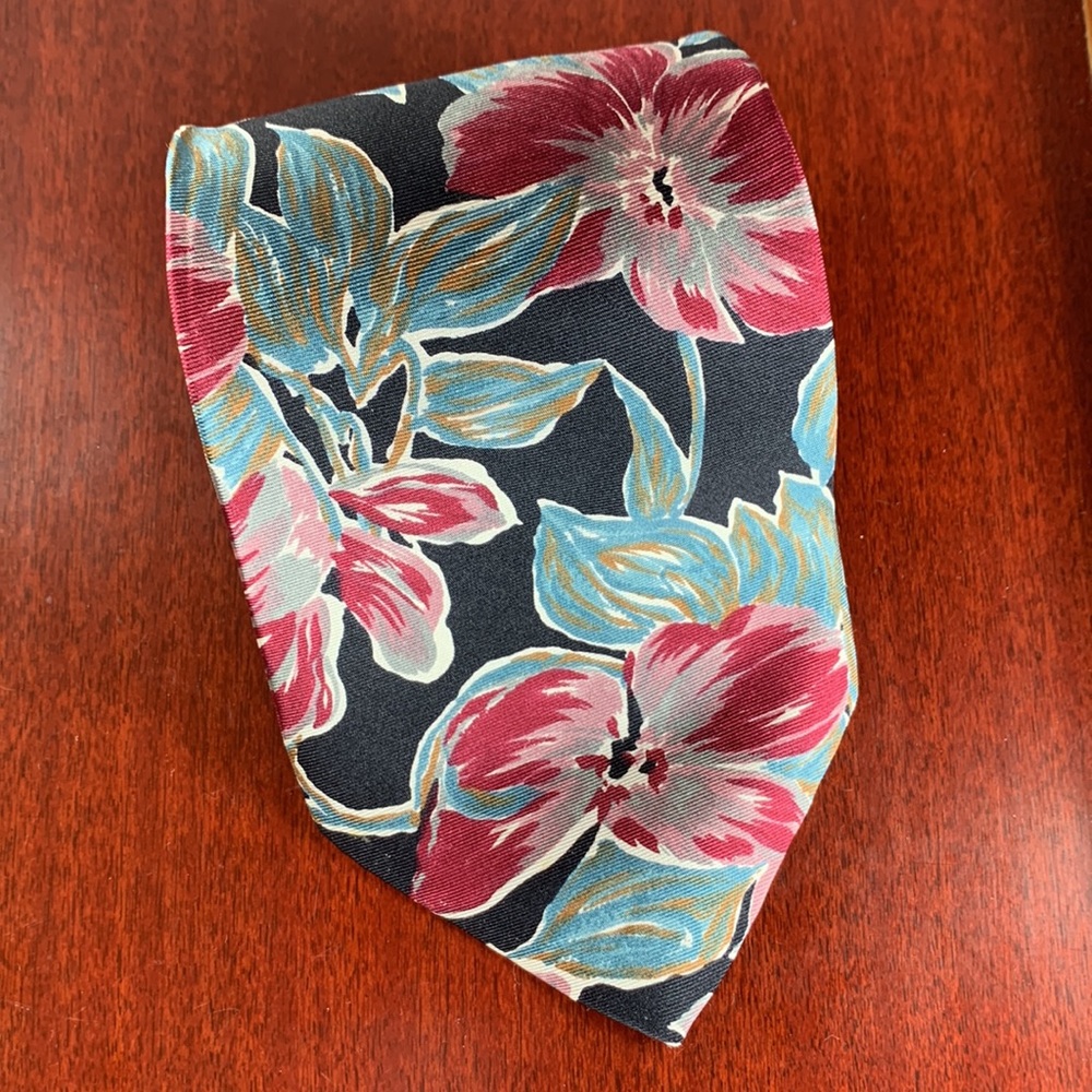 Andriano 100% Silk Tie